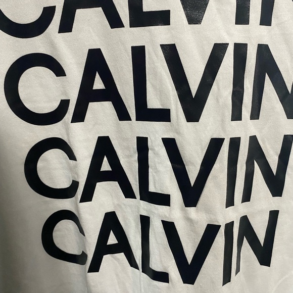 Calvin Klein XL T-shirt. NEW - Picture 4 of 4
